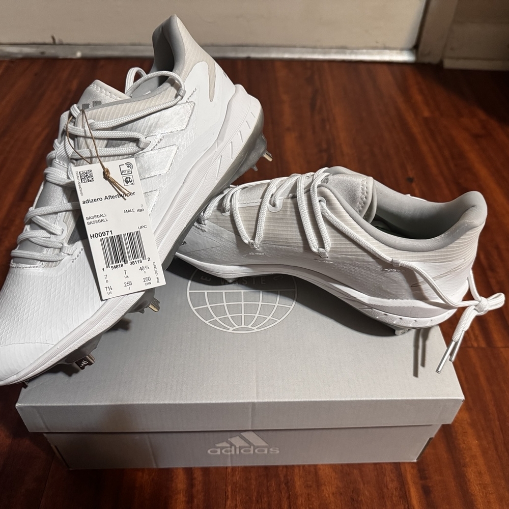 Adidas Adizero Afterburner 8 in Gray